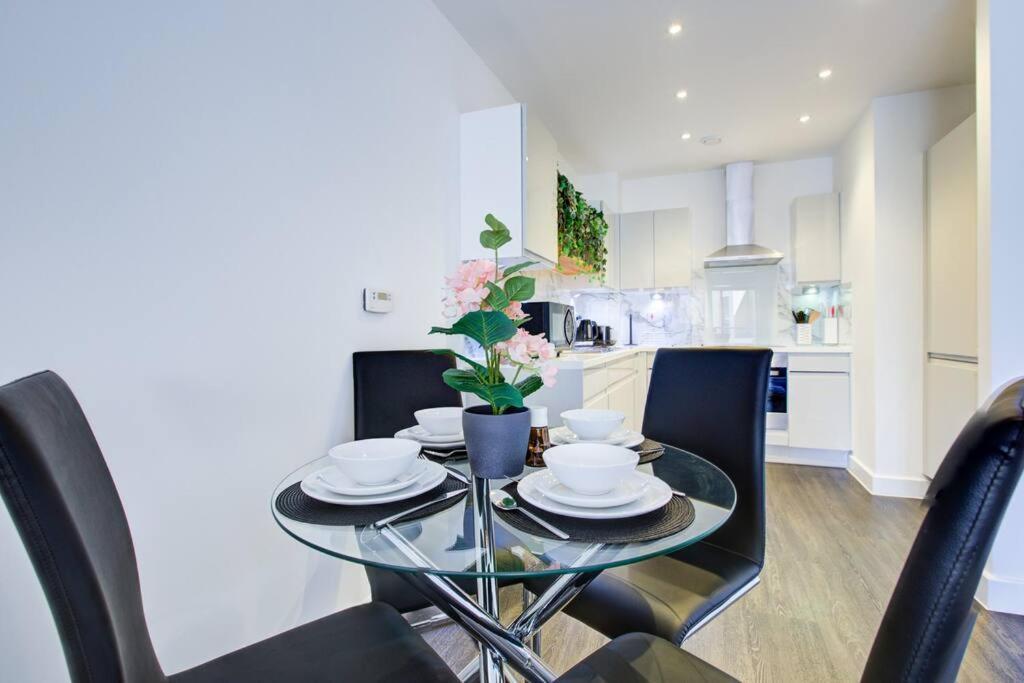Flat In Greenwich O2 With Parking Apartament